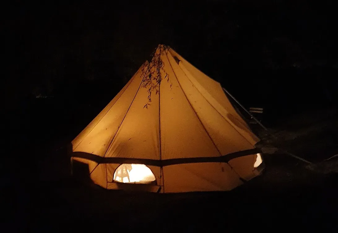 Stay in a tent or in one of the apartments …